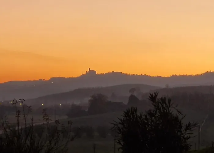Cascina San Giulio アパート San Damiano dʼAsti